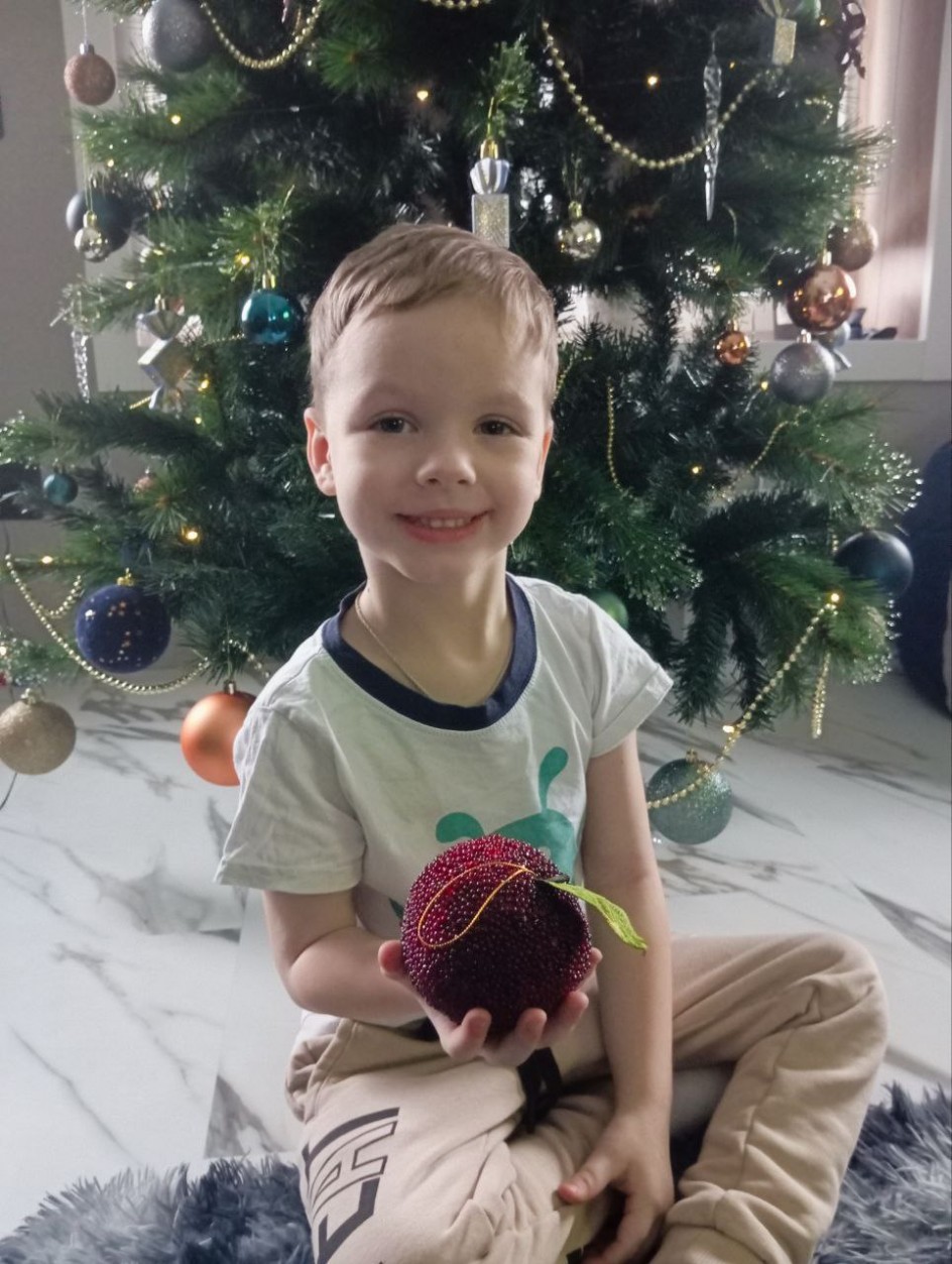 " Елочный шар"