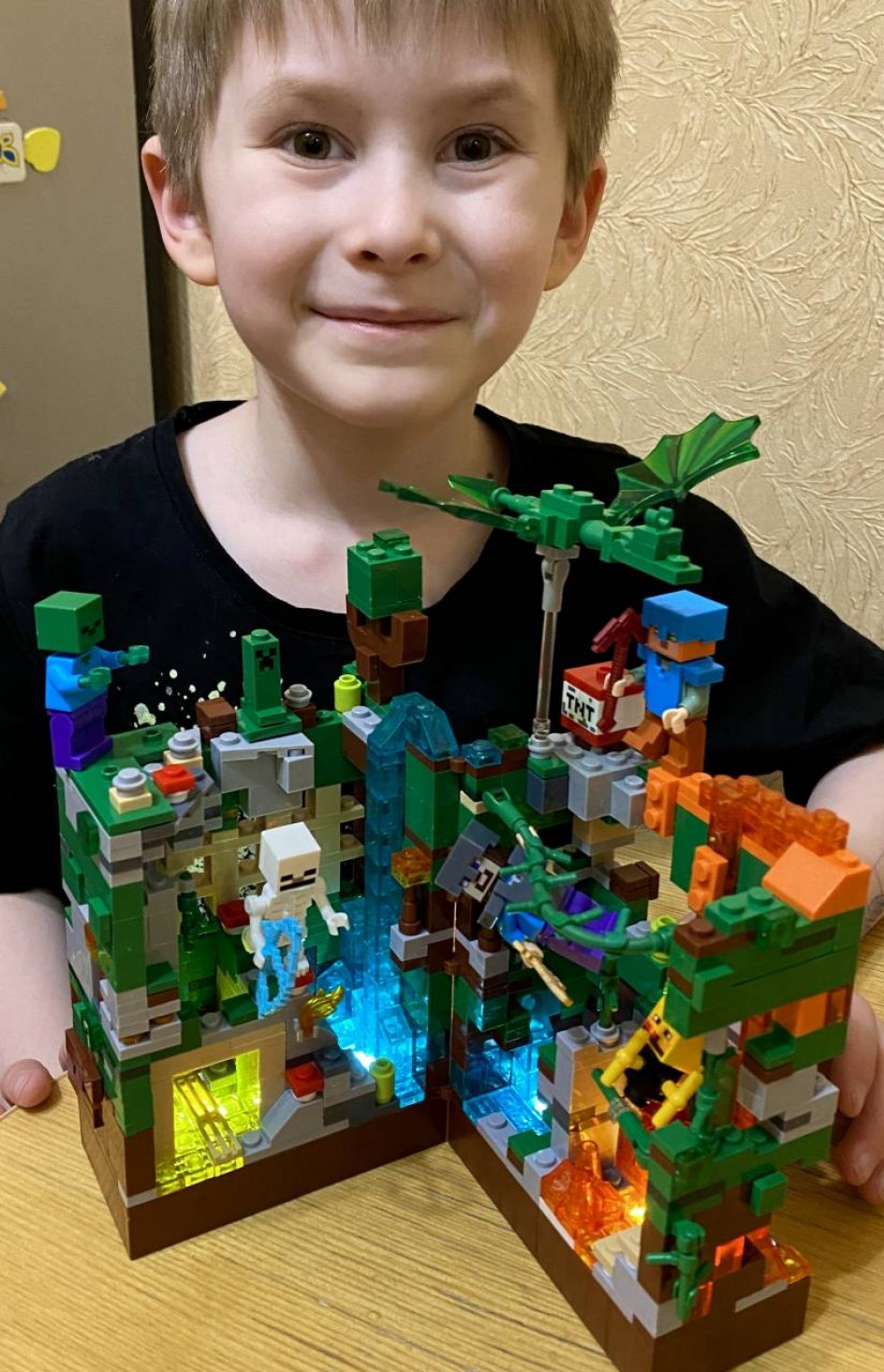 Конструктор Lego Minecraft