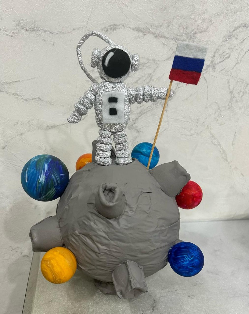 Первый в космосе