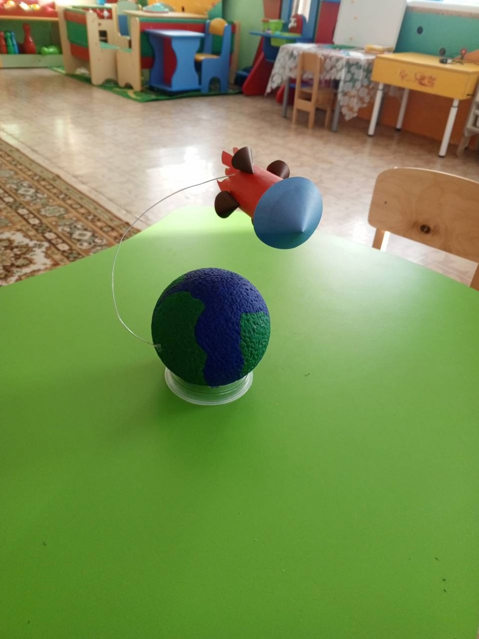День космонавтики
