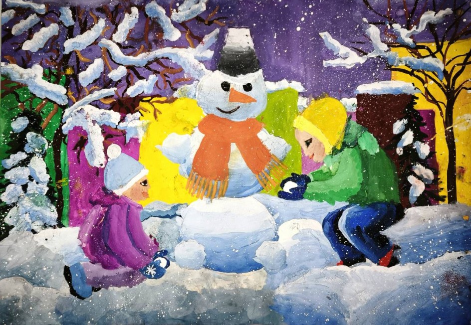 Во дворе дома