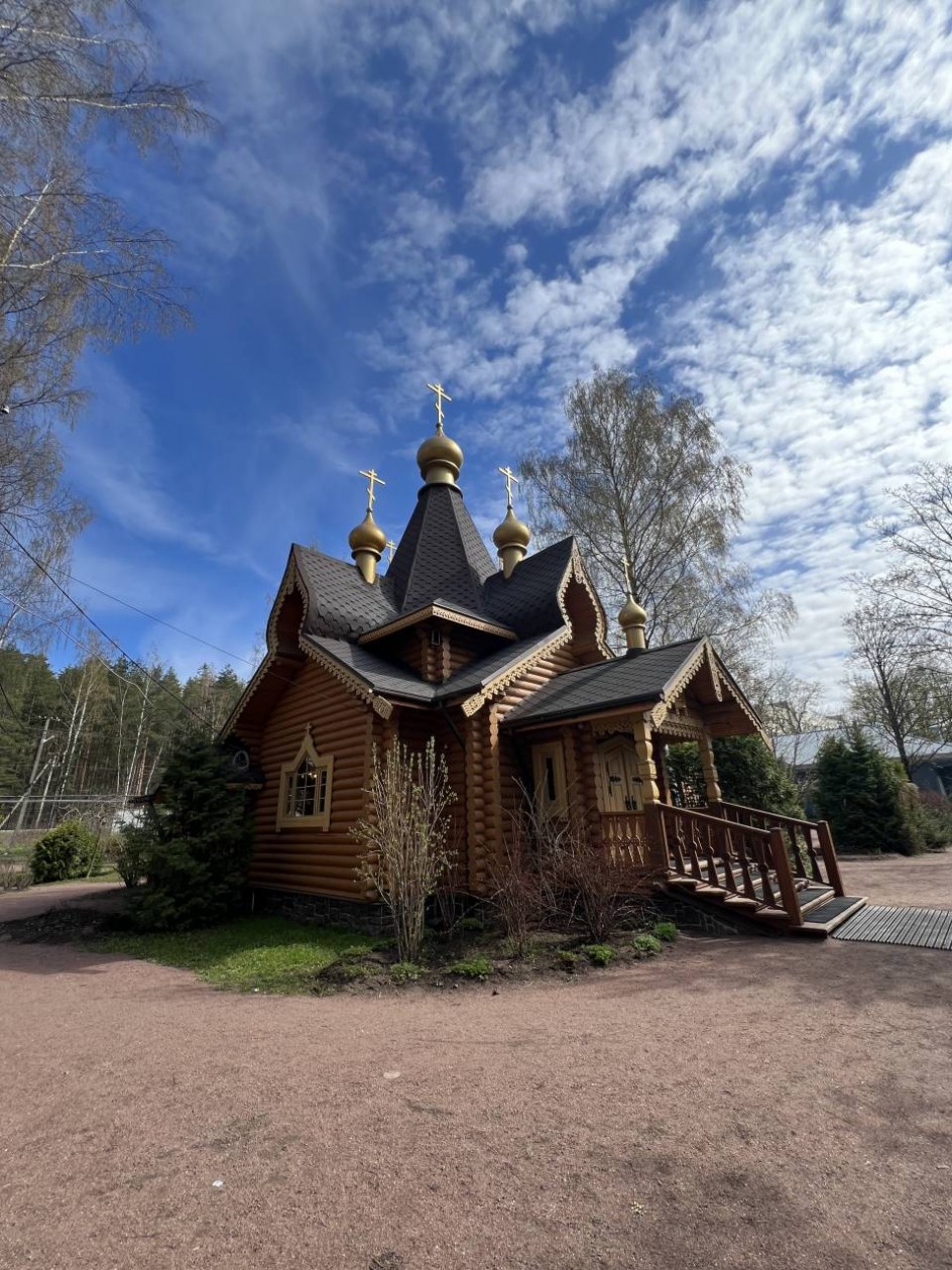 Храм