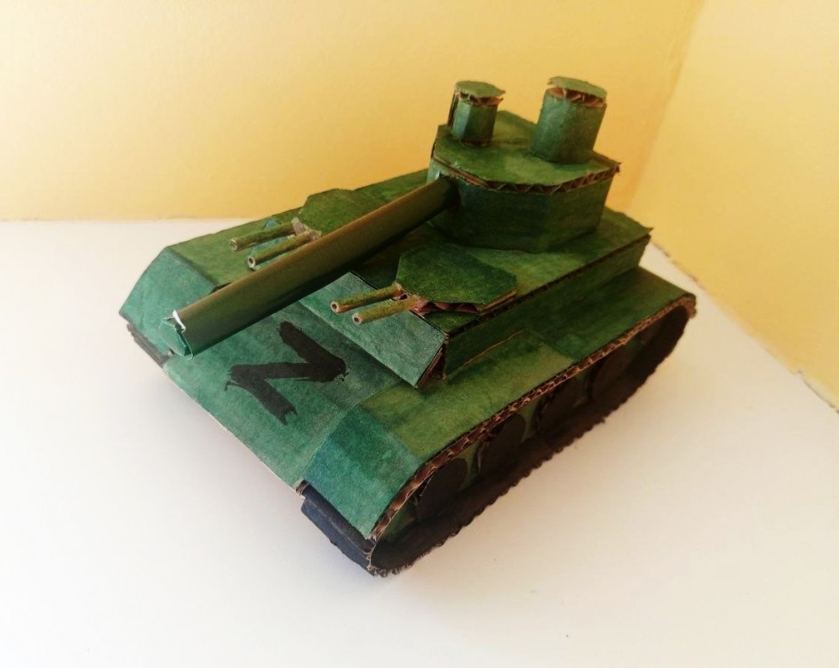 «Танк Т-34 — броня Победы»;