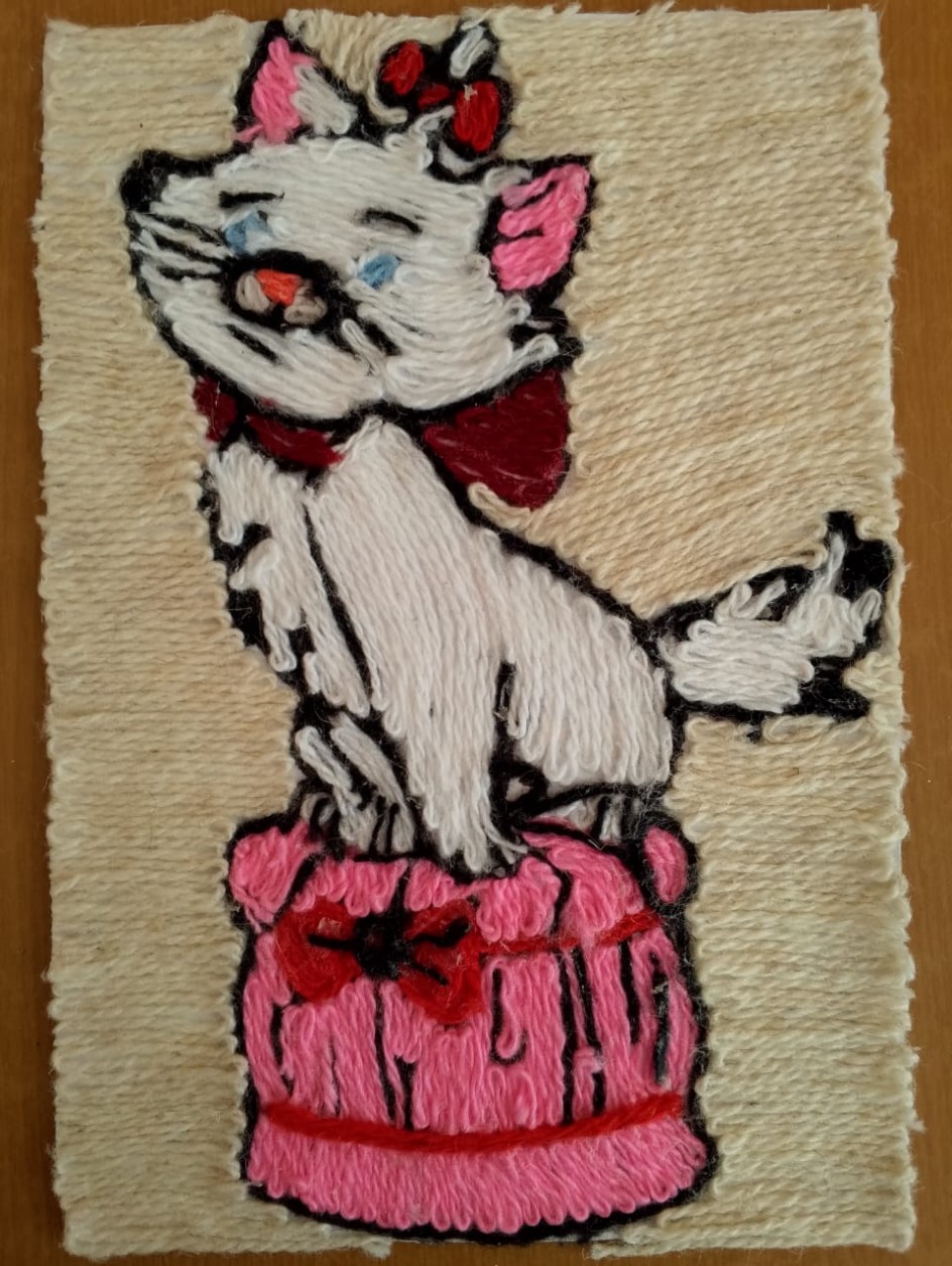 Кошечка Мари