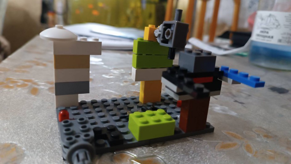 Училище робота