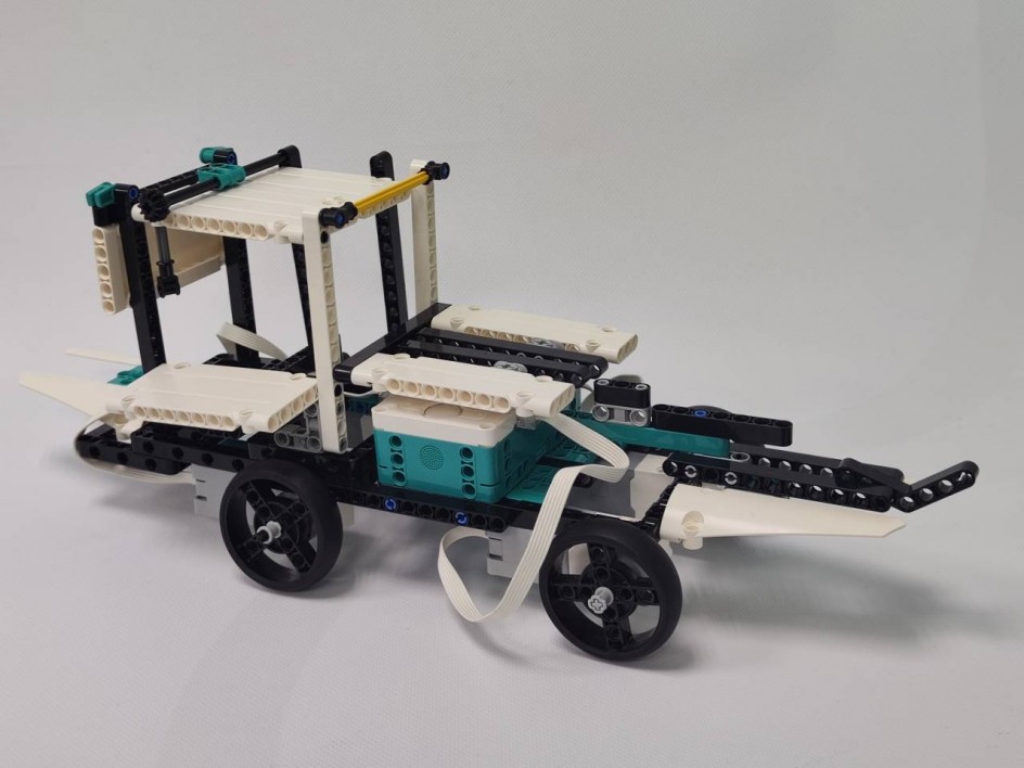 Прогулочный автомобиль "Ветер"