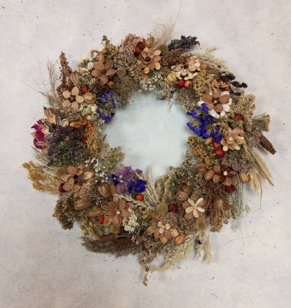 Венок из сухоцветов