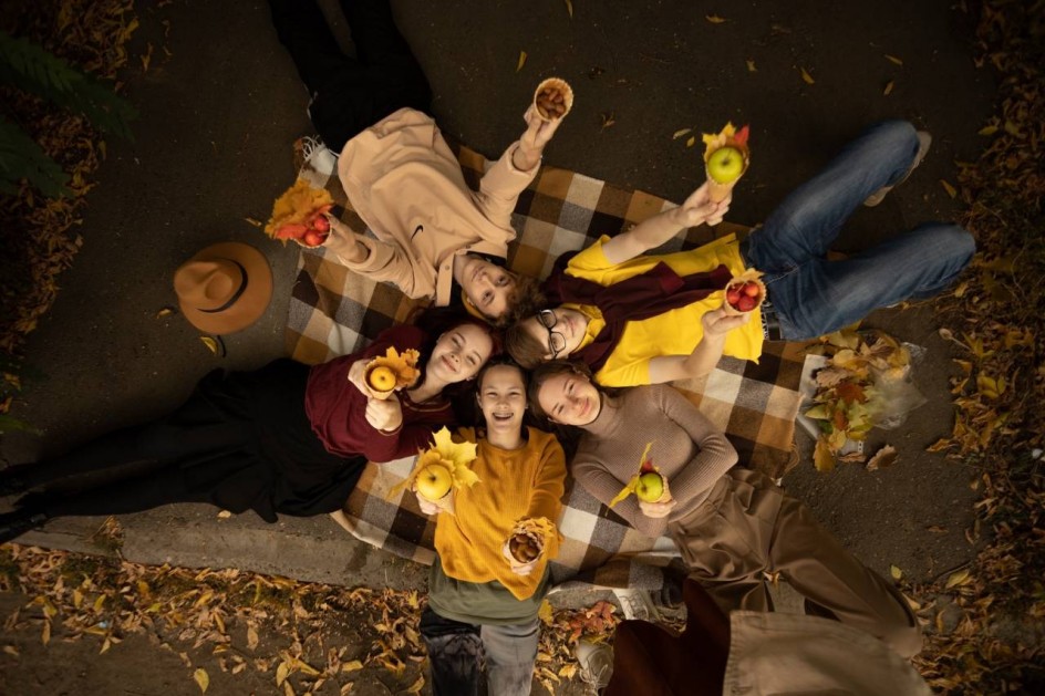 Улыбки цвета осени