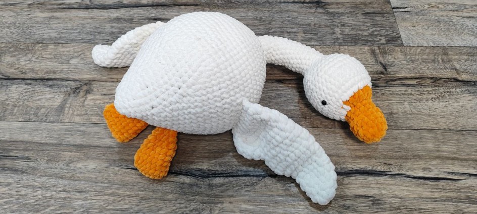 Гусь-обнимусь