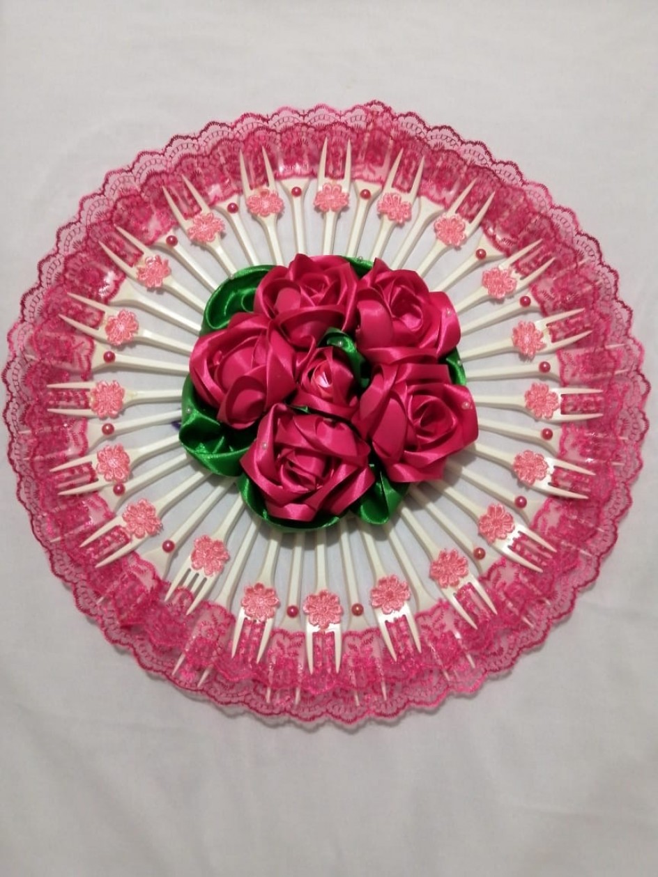 Декоративное панно из атласа