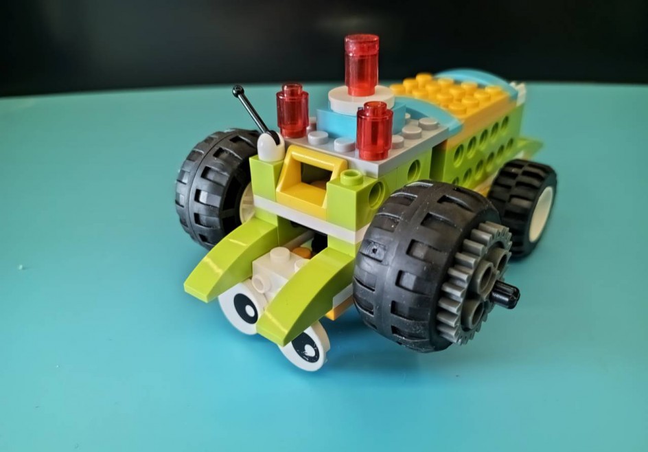 Машина для перевозки опасных грузов