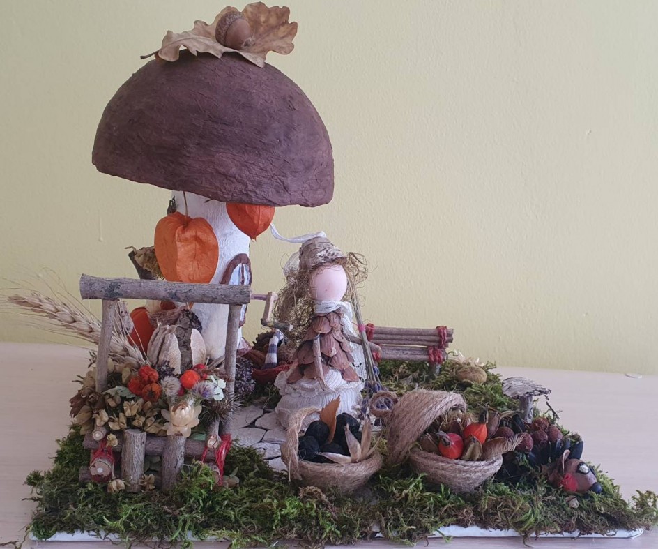 Осенний грибной домишка