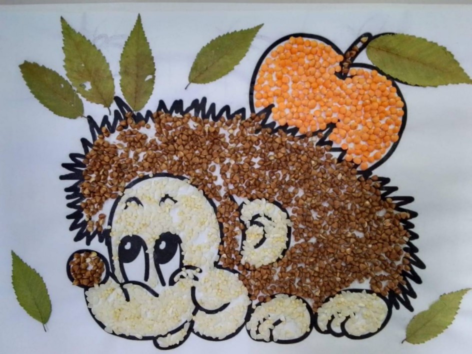 "Ёжик с яблоком"