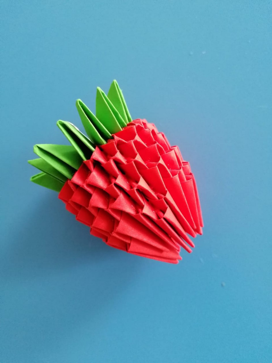 «Клубничка»