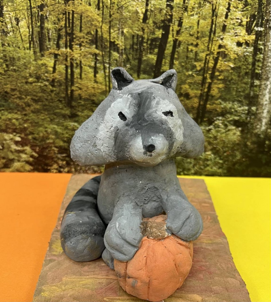 Милый енот!