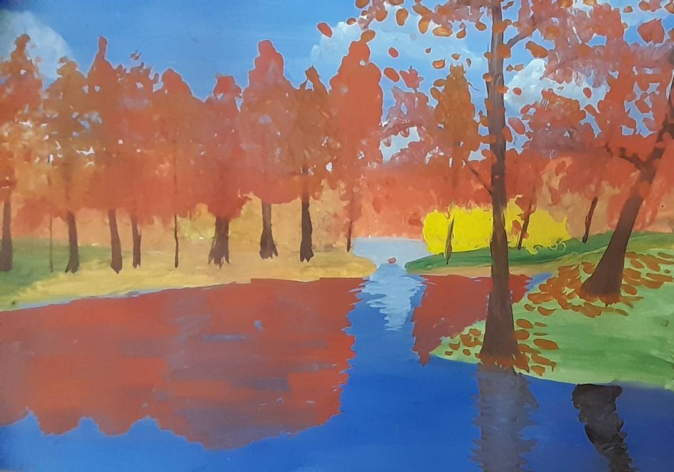 Между елок, между сосен осторожно бродит осень