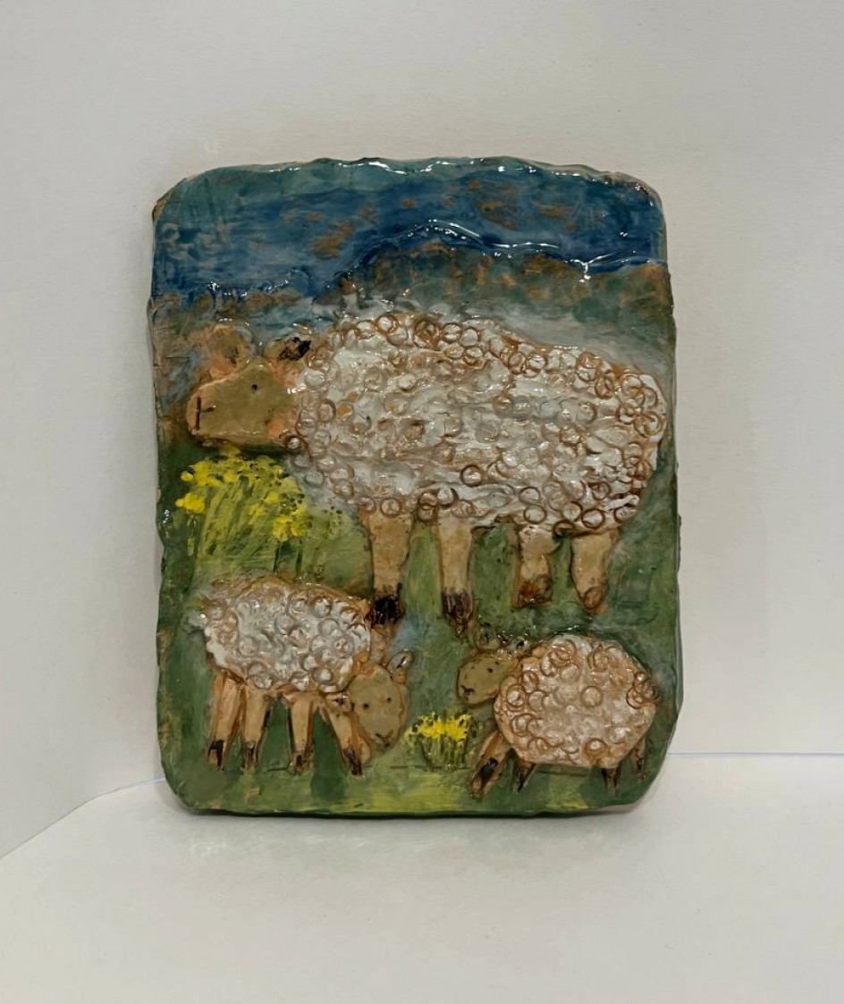 Овечки на лугу