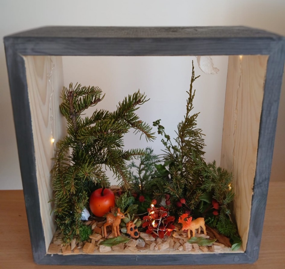 "В осеннем лесу"