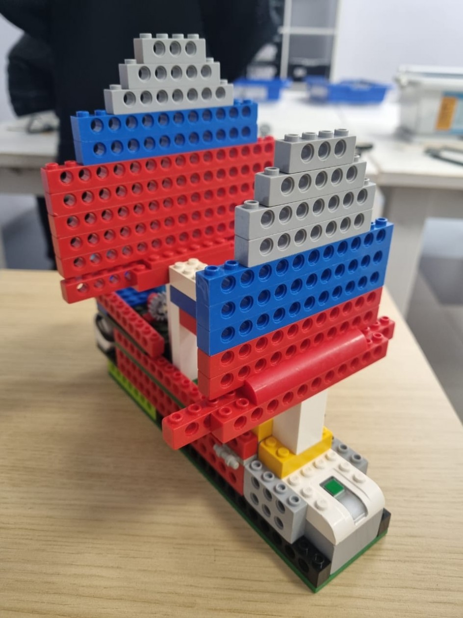 Летучий корабль