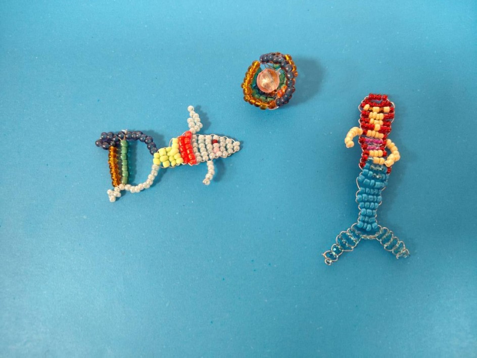 Русалка с подружкой