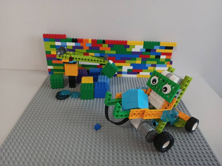 "Робот Валли"