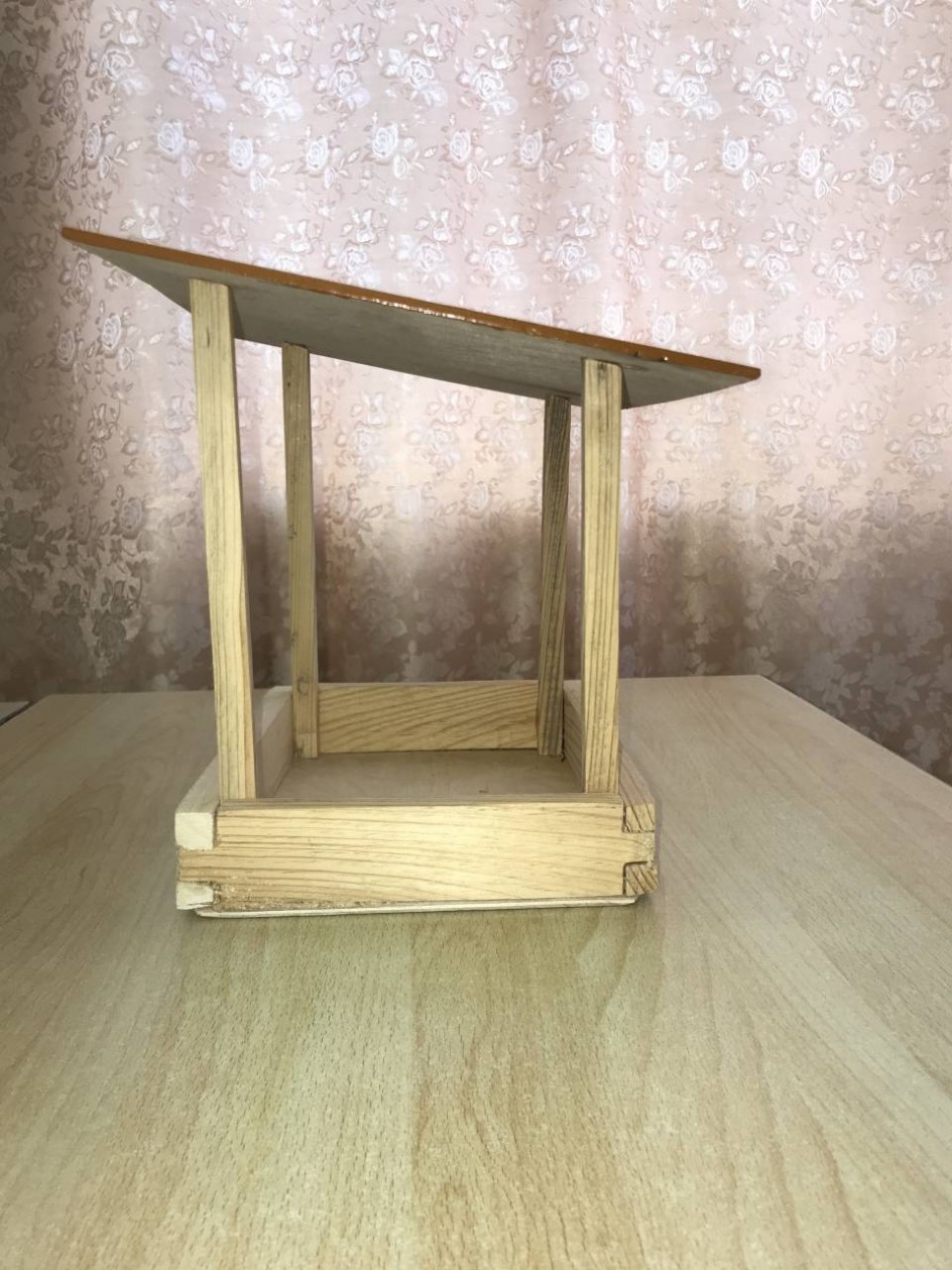 "Птичья столовая"