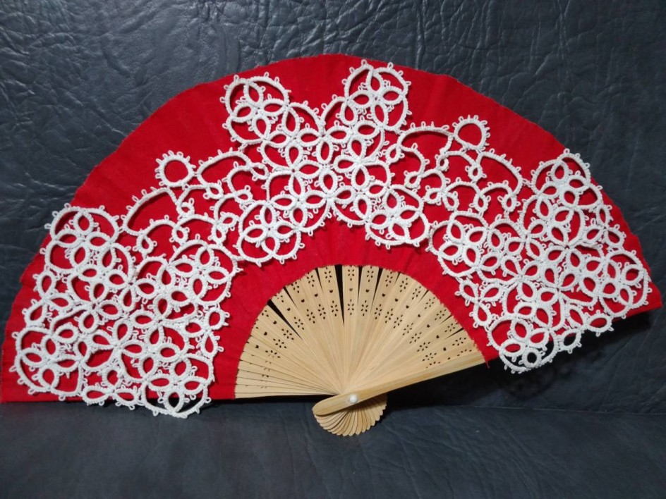 Красный веер