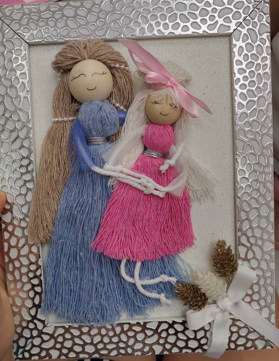 Мама с доченькой