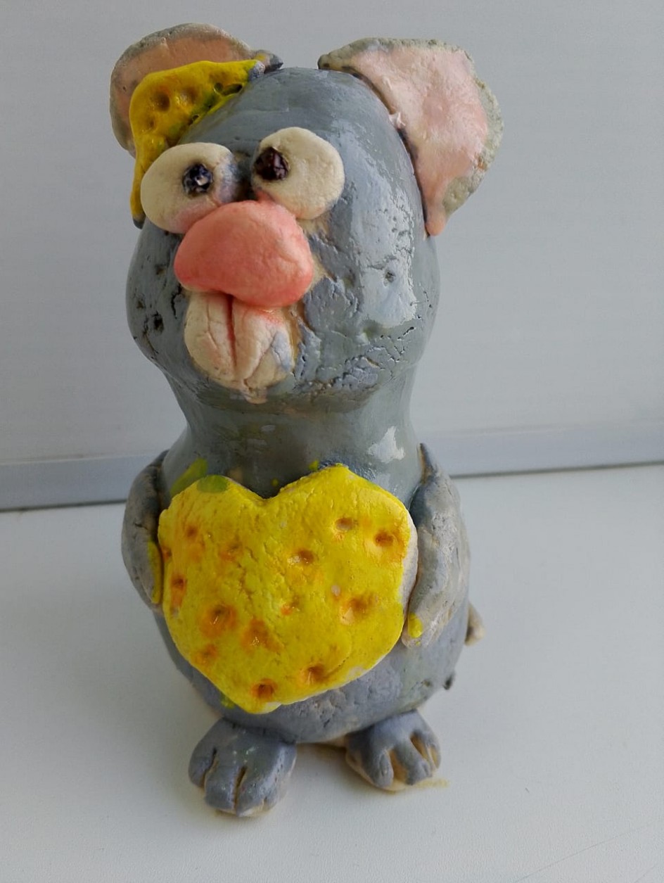 Мышка с сыром