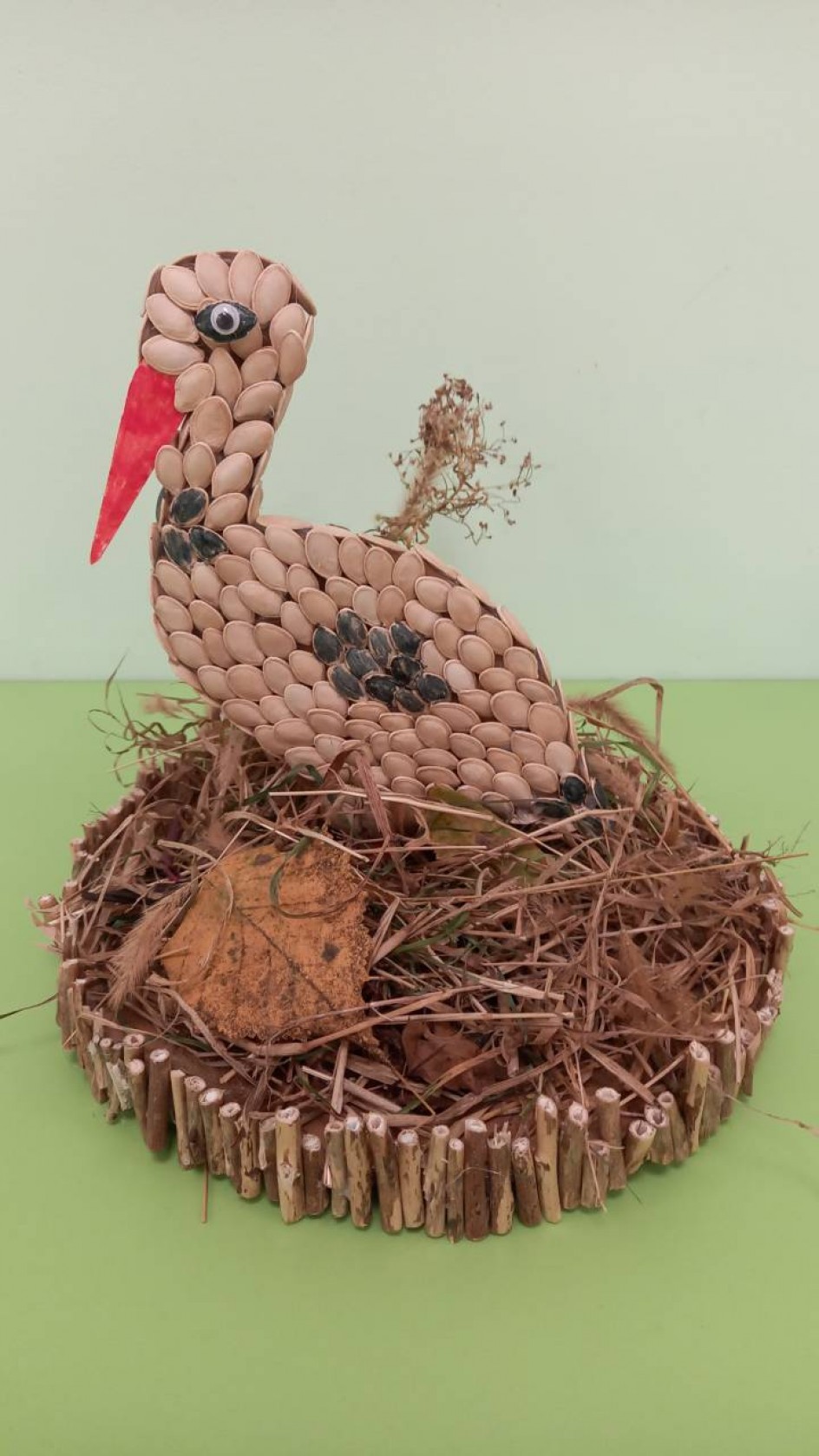 Аист в гнезде