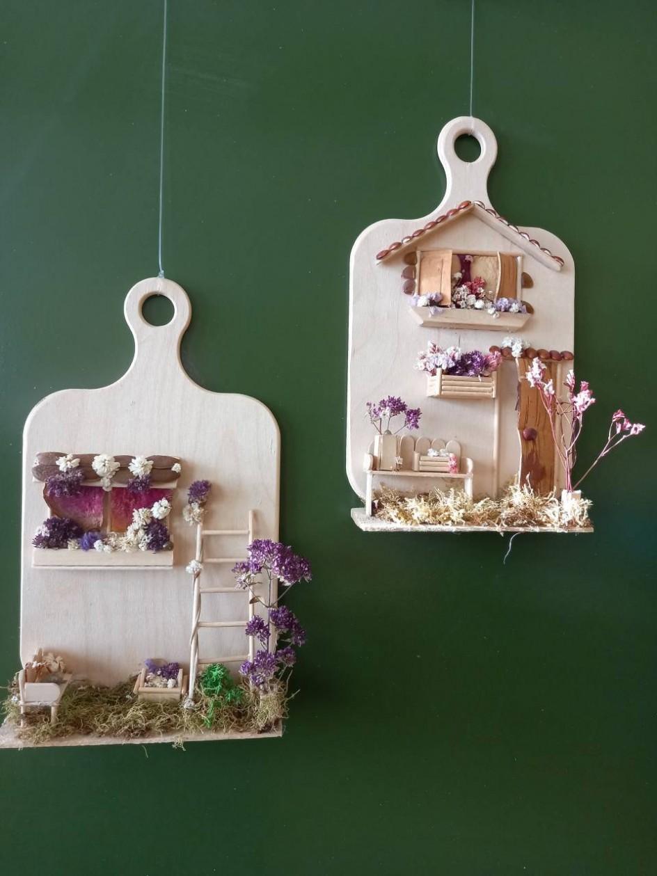 Уютный дворик (Диптих)