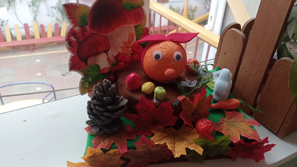 "Колобок в осеннем лесу"