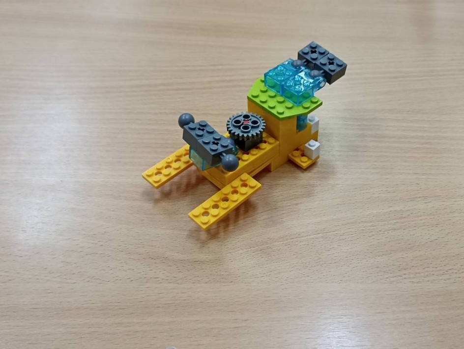 Мини подводная лодка