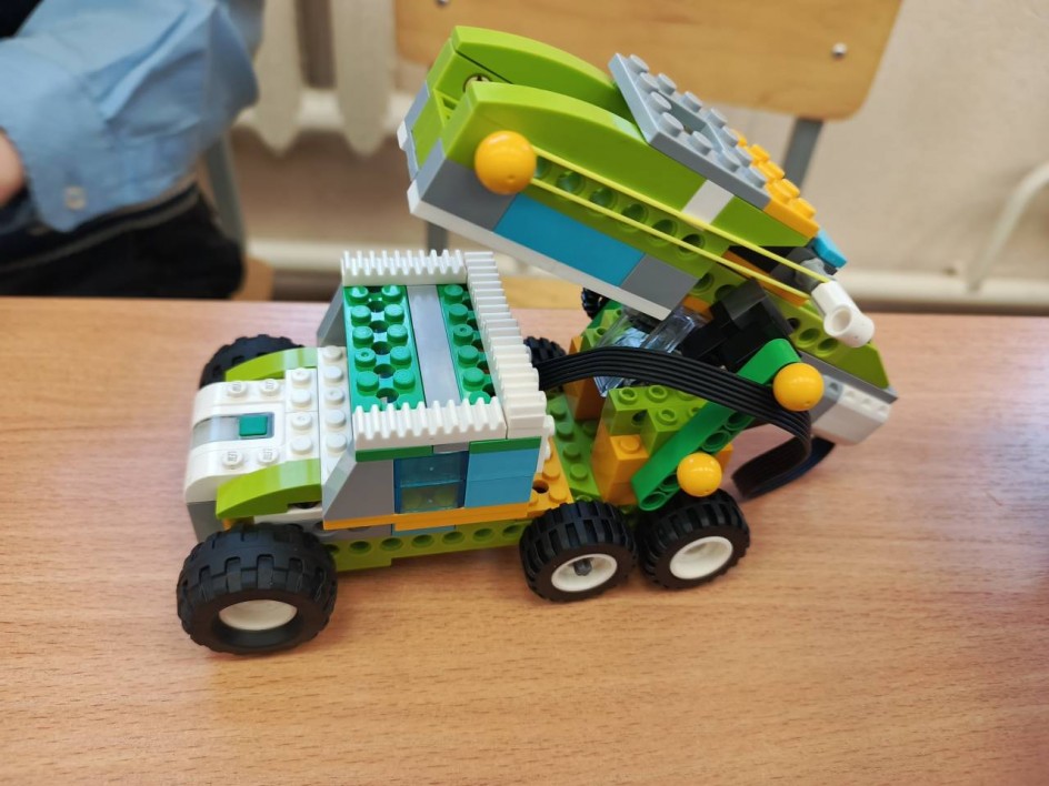 "Катюша"-боевая машина.