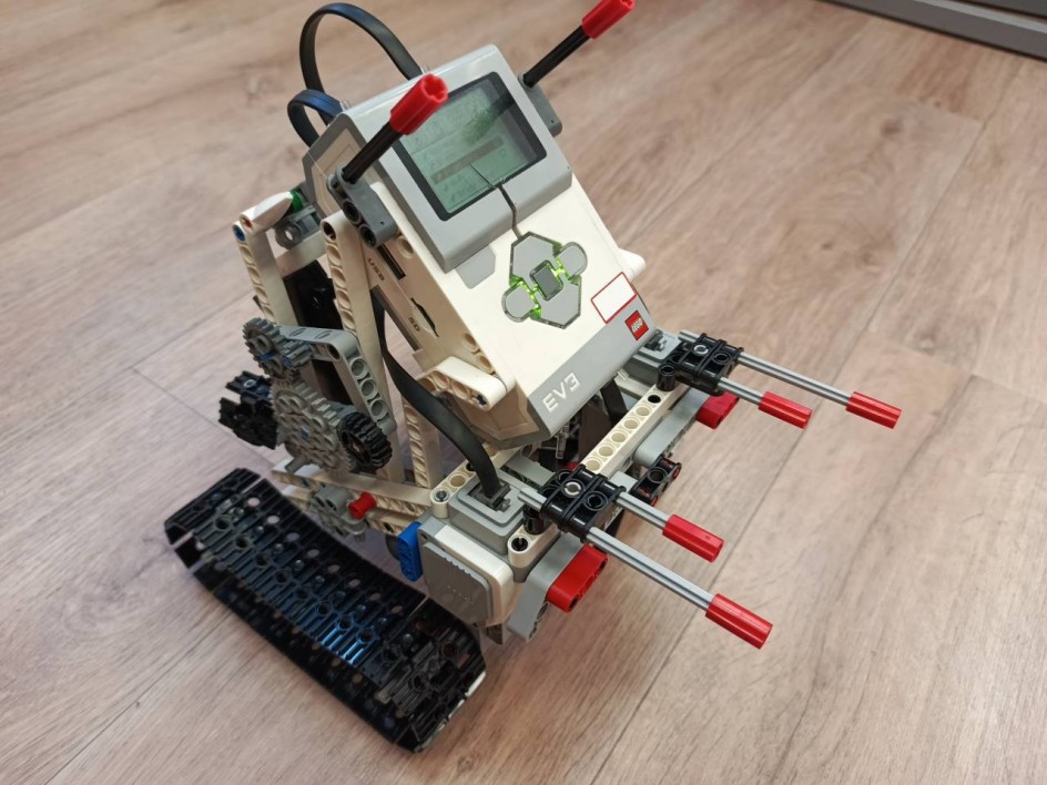 "Робот-вездеход"