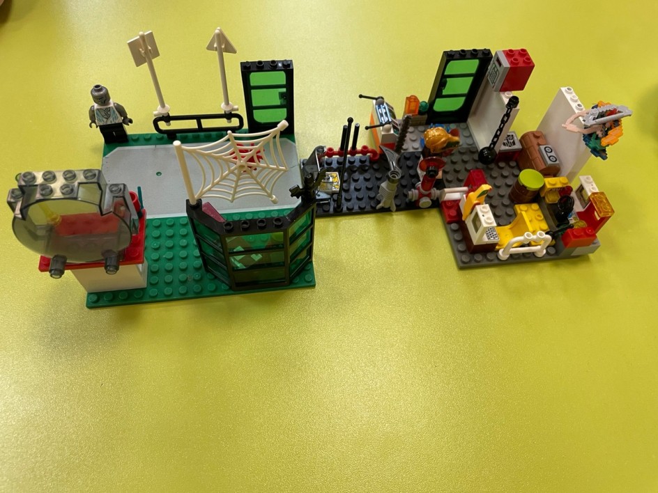 "Космическая станция"