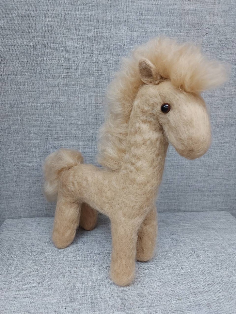 Любимая лошадка