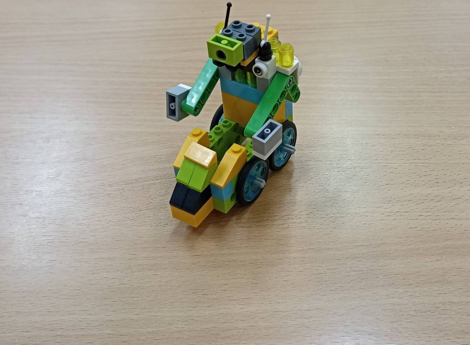 Робот-уборщик