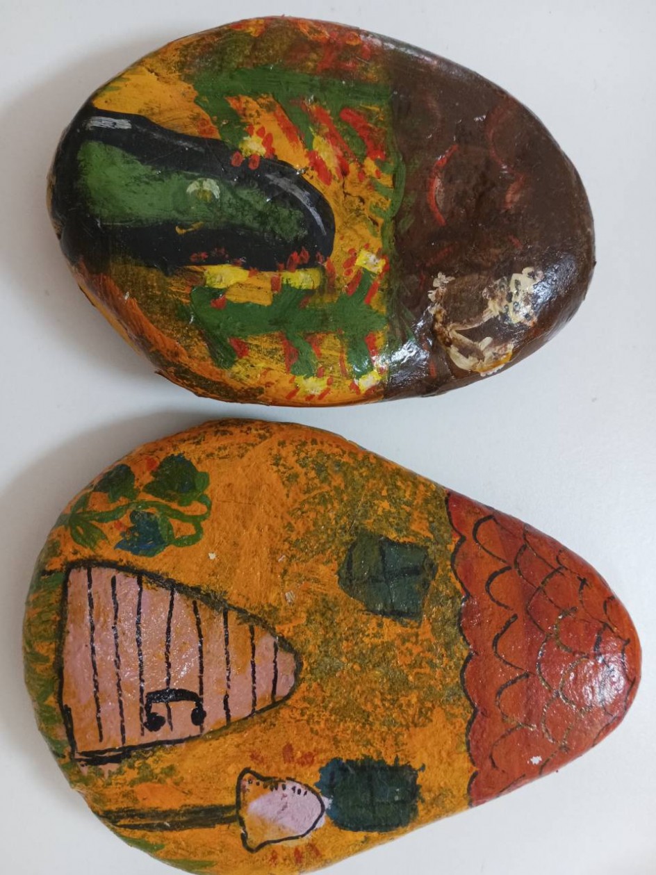 Роспись по камню. Как хорошо, когда есть дом.