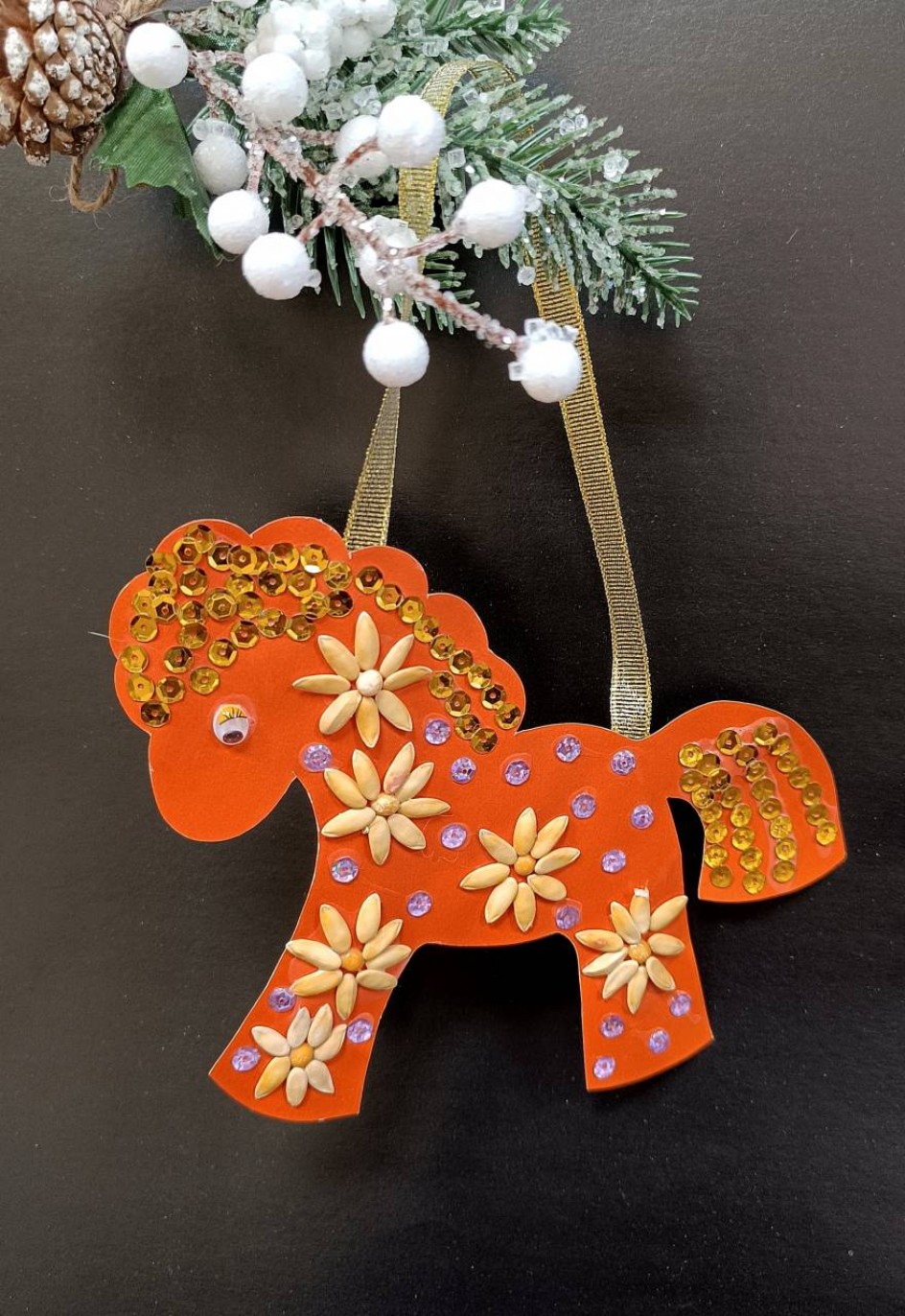 "Лошадка - символ года 2026"