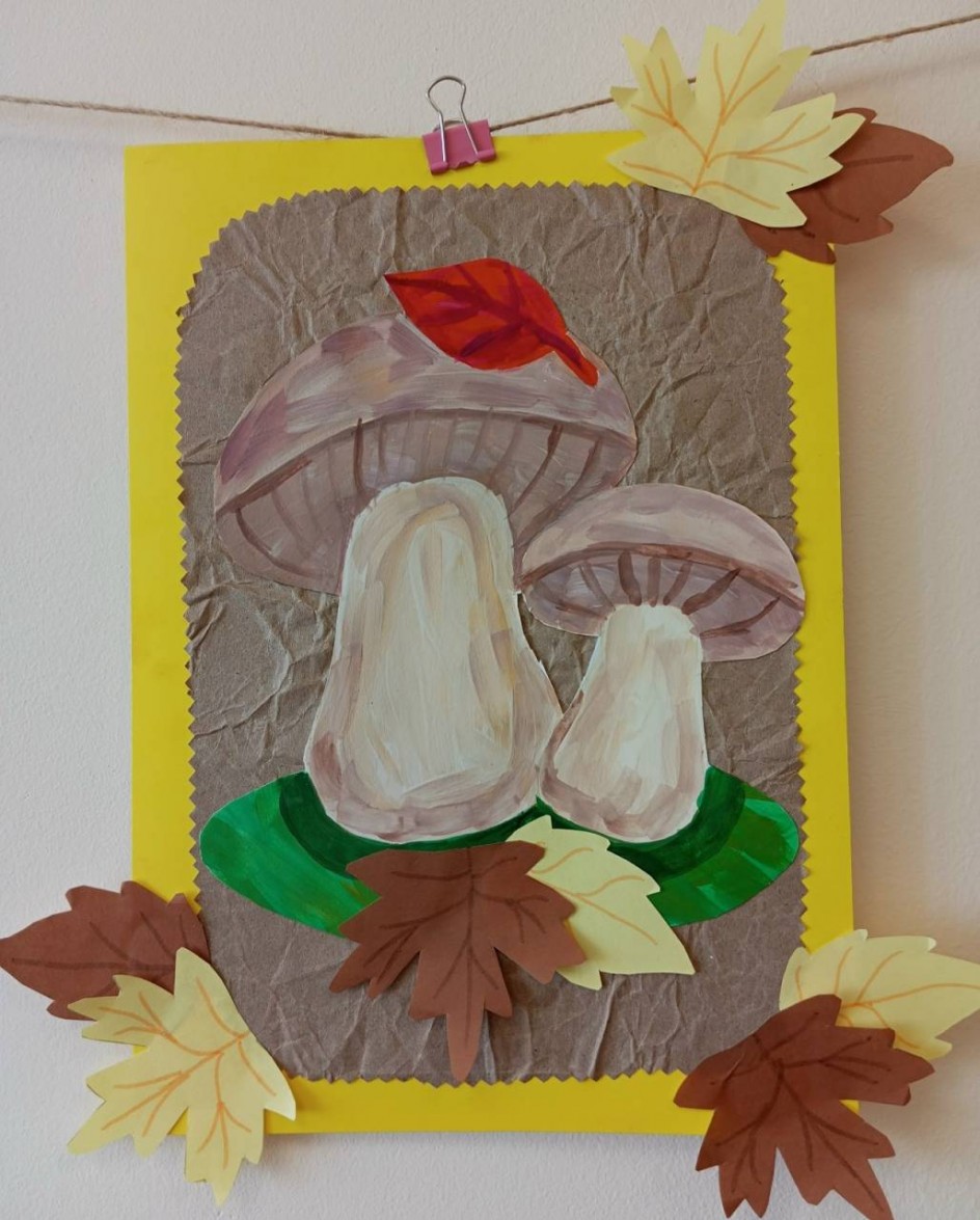 Бумажное панно "Братья грибочки"