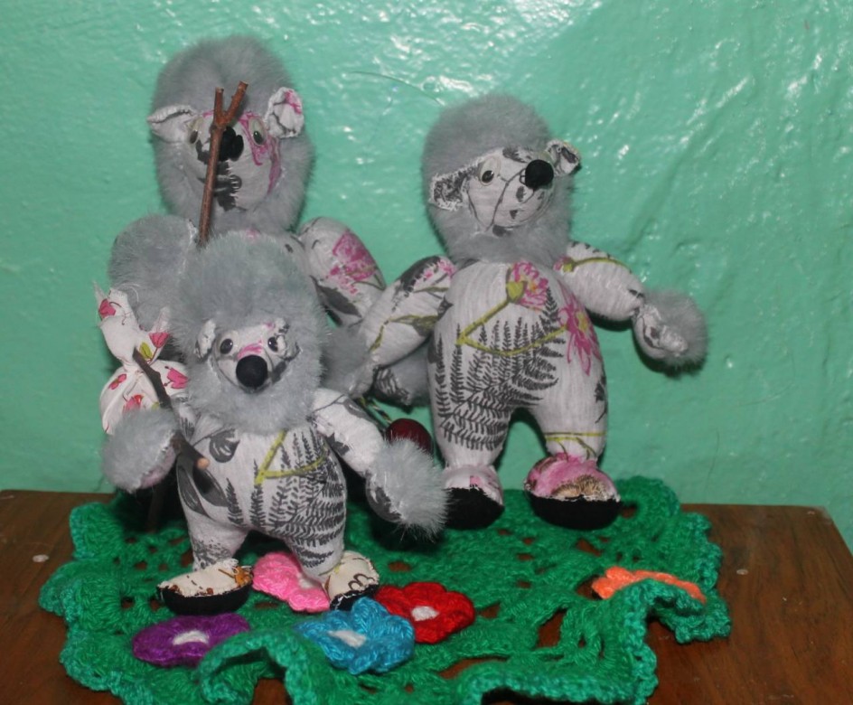 "Вышли ёжики гулять"