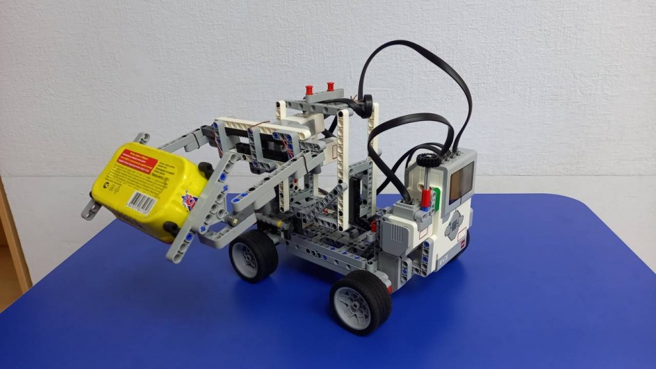 Механизм для разгрузки баков