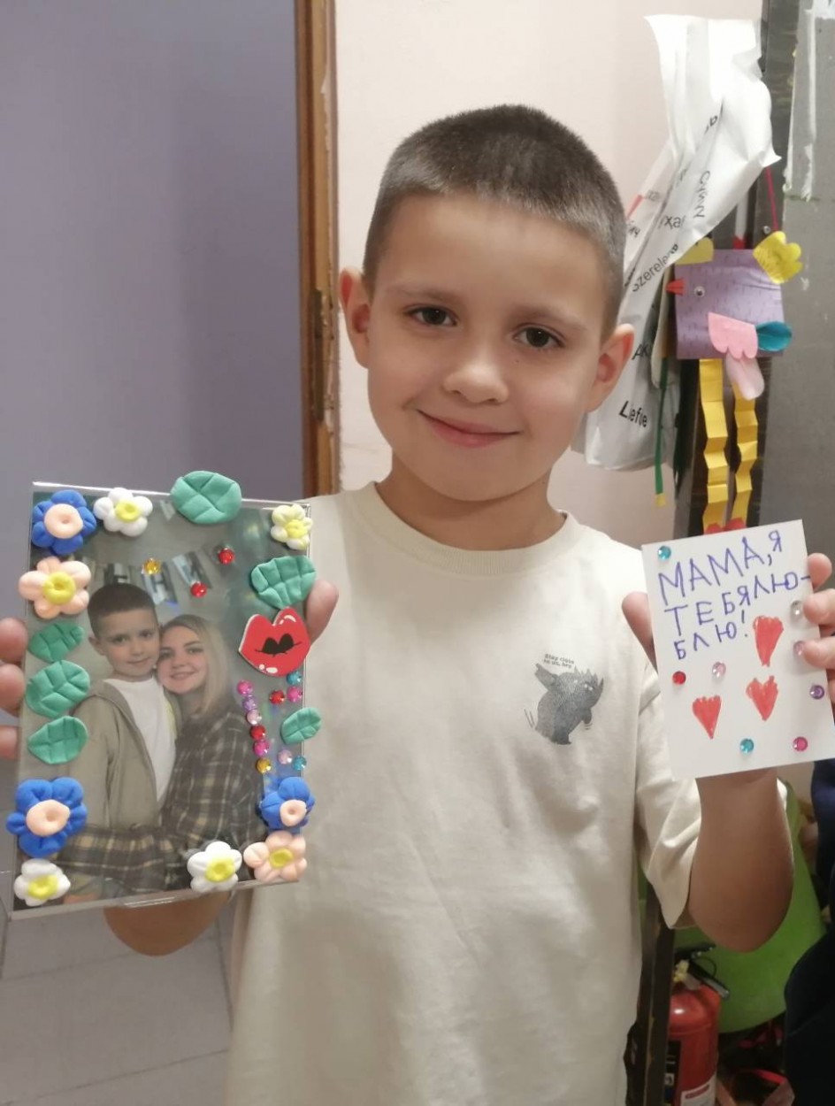 "Подарок мамочке"