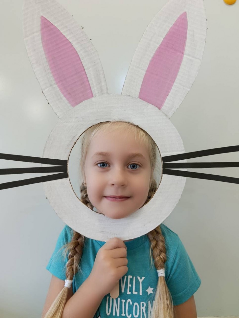 Белый зайка