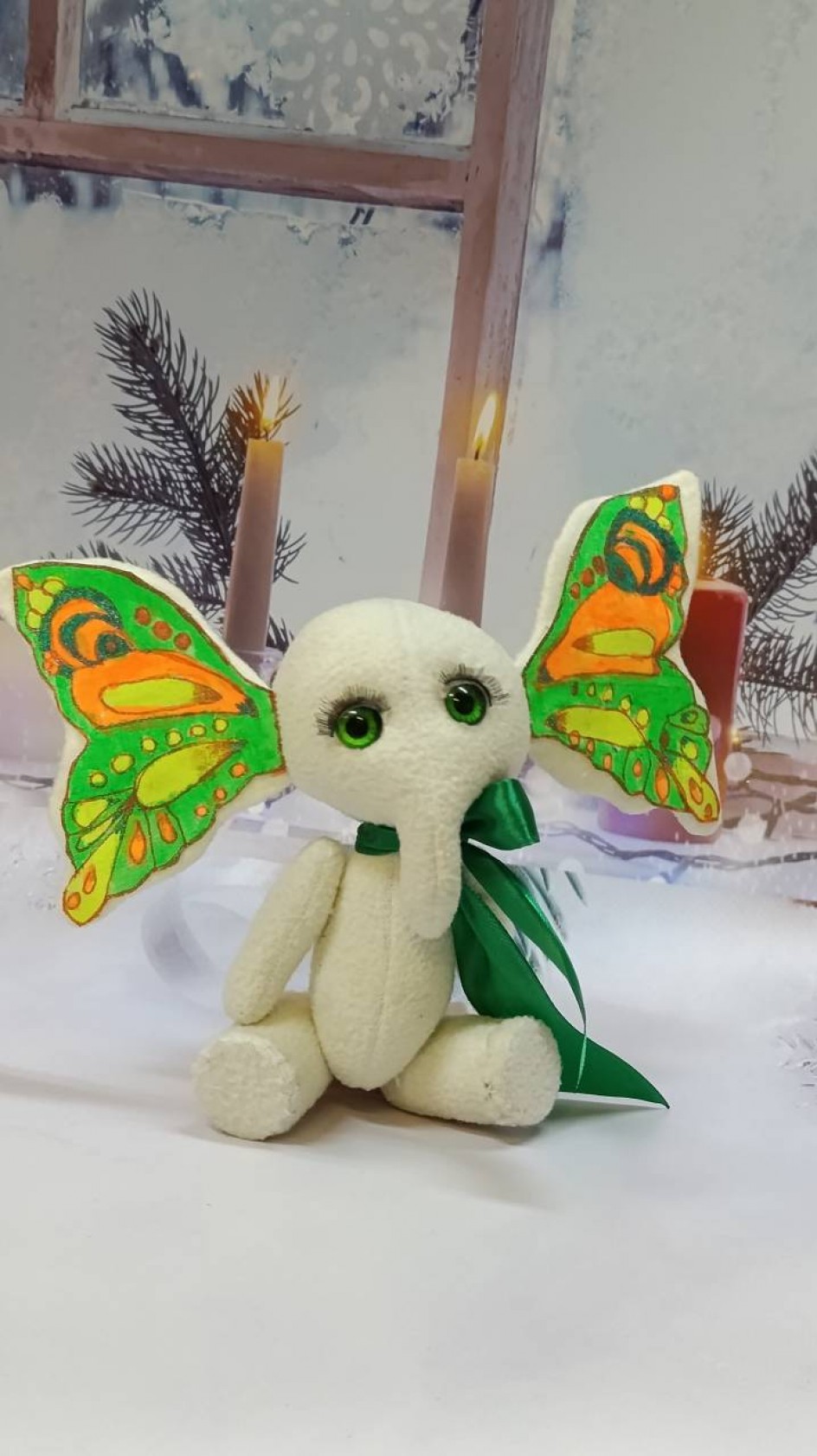 Слоник-бабочка