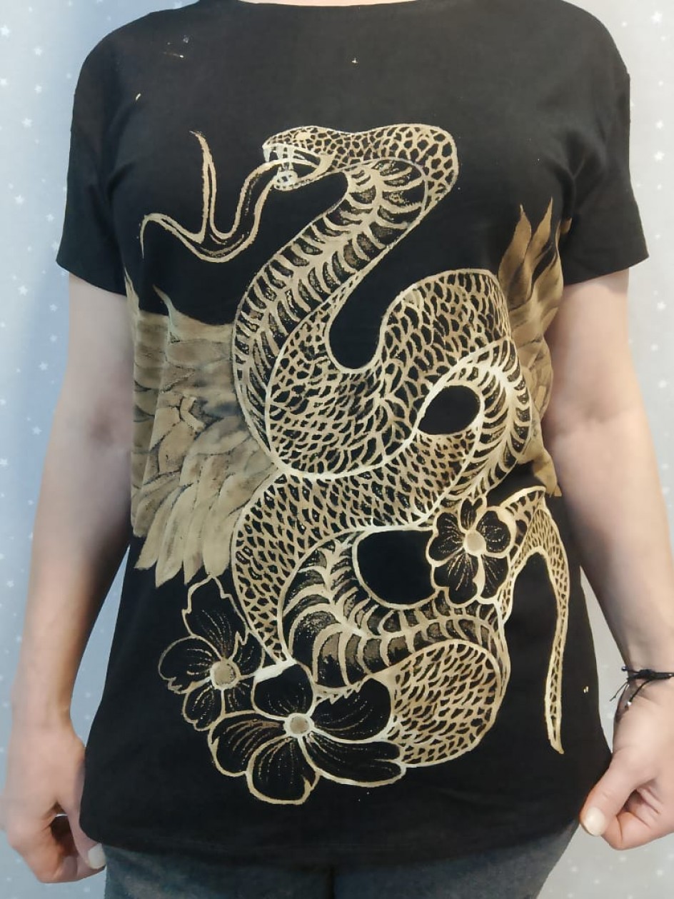 Символ уходящего года-Змея