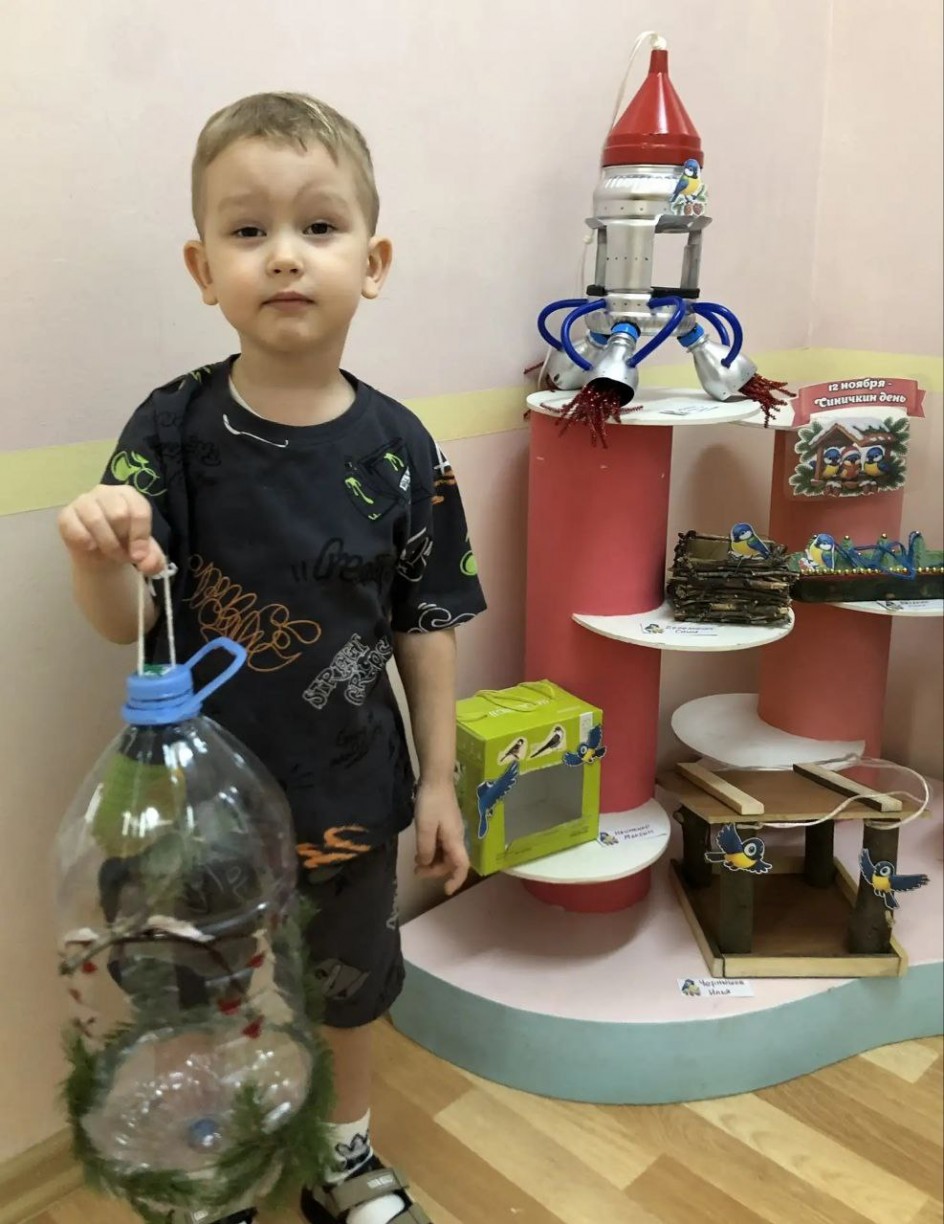 "Залетайте, птички, поскорей!"