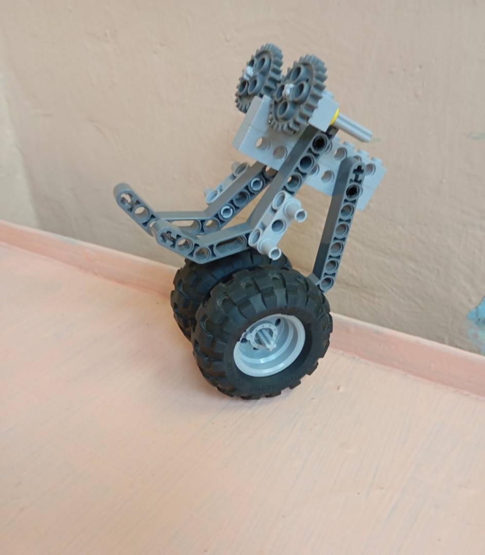 робот-помощник