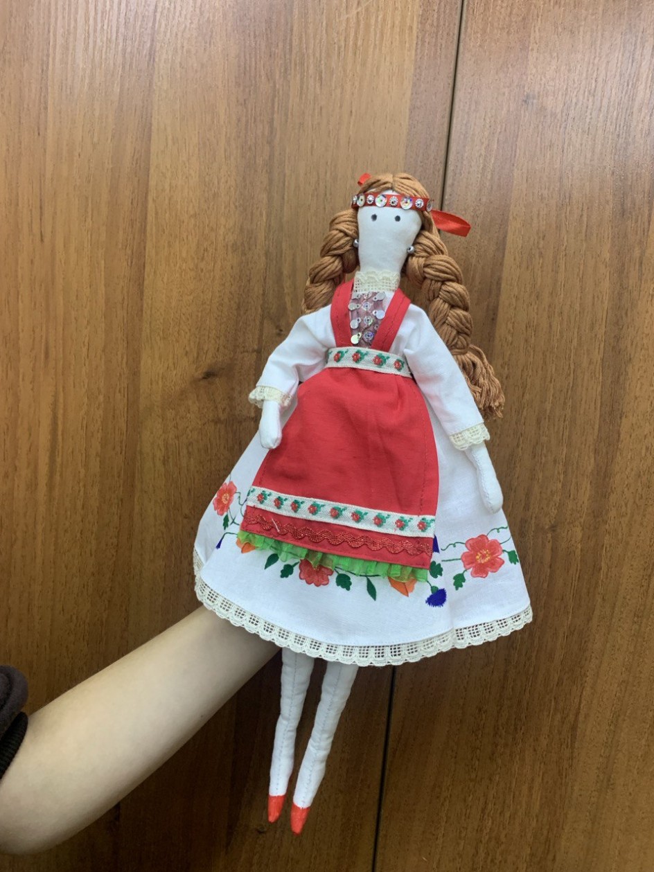 Кукла в марийском народном костюме "Айвика"